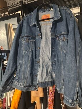 Levi's Blue Denim Shirt Jacket - Classic Trucker Style